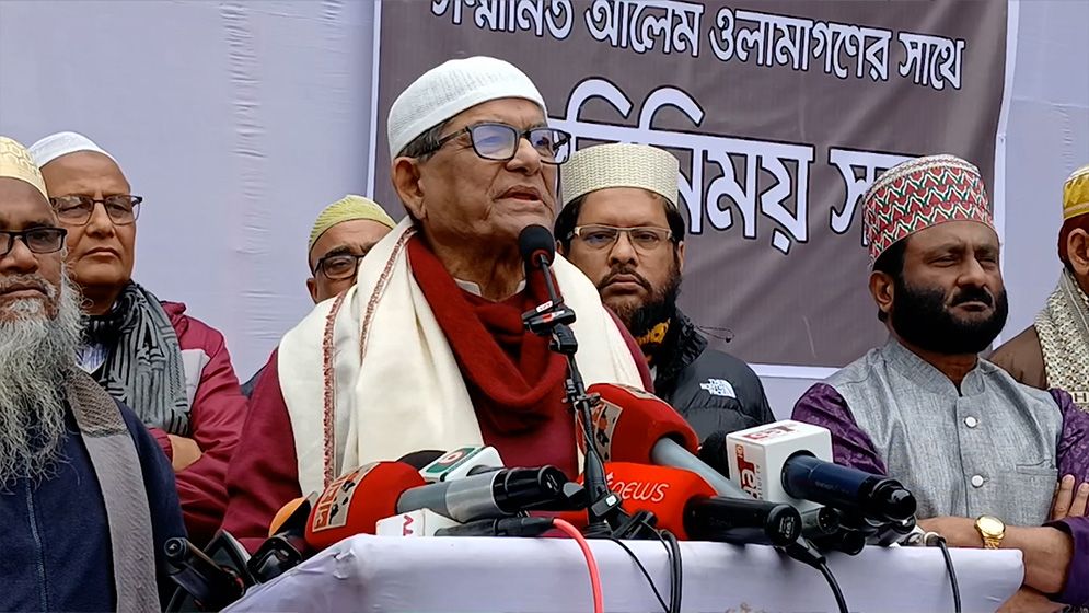 দেশকে অস্থির করতে কেউ পেছন থেকে কাজ করছে
