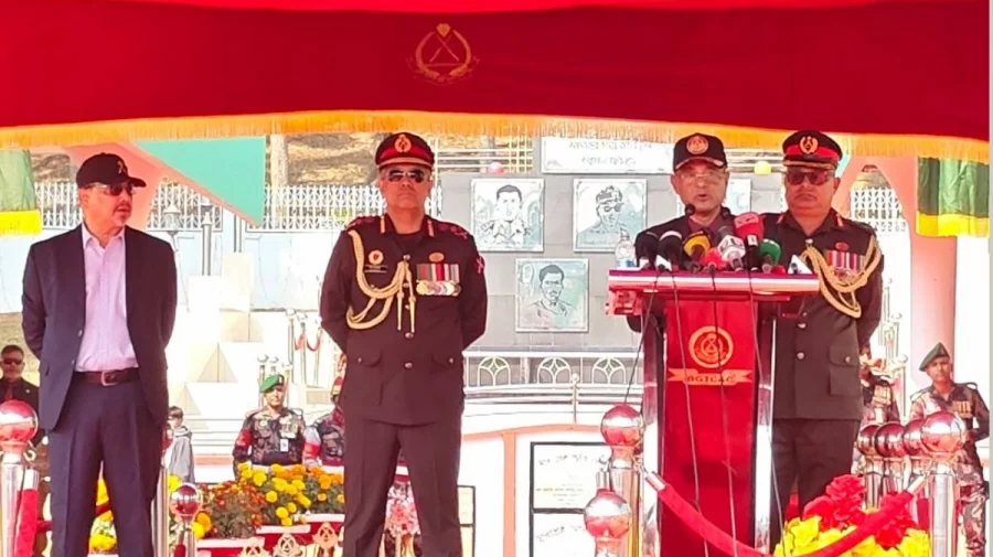 বিদেশে পালিয়ে থাকাদের হুমকির কোনো ভ্যালু নেই: স্বরাষ্ট্র উপদেষ্টা