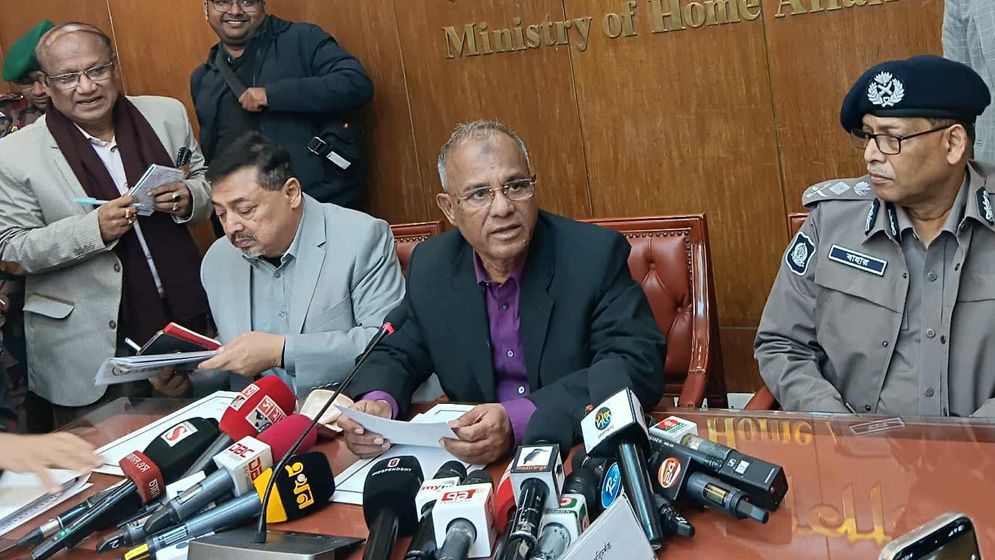 ১০ দিনের মধ্যে হাদি হত্যা মামলার চার্জশিট দেয়া হবে