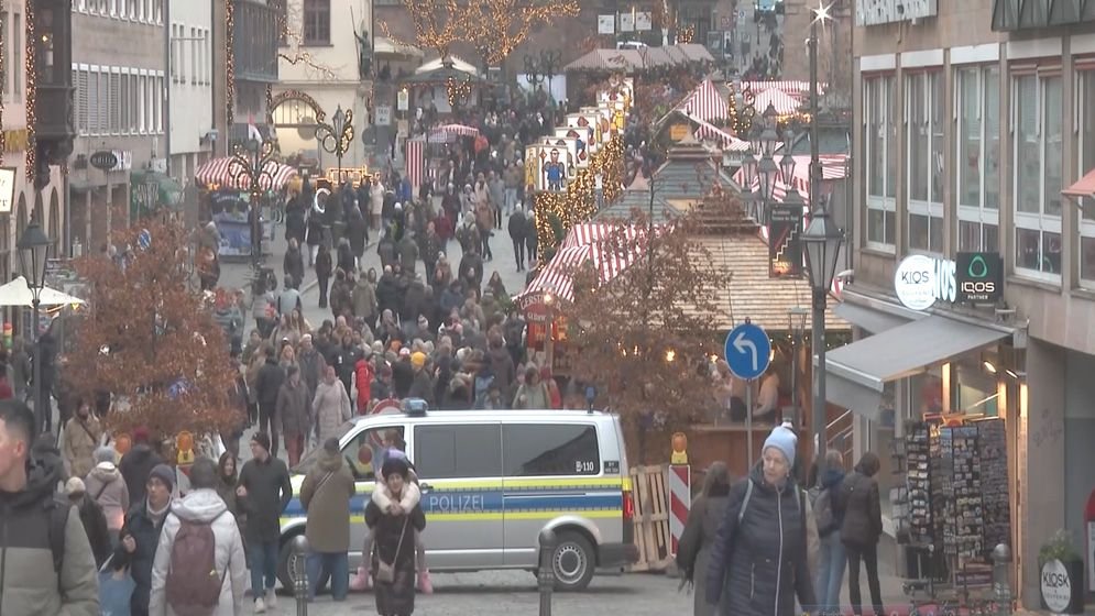 জার্মানিতে বড়দিনের উৎসবে হামলার চক্রান্ত নস্যাতের দাবি কর্তৃপক্ষের, আটক ৫
