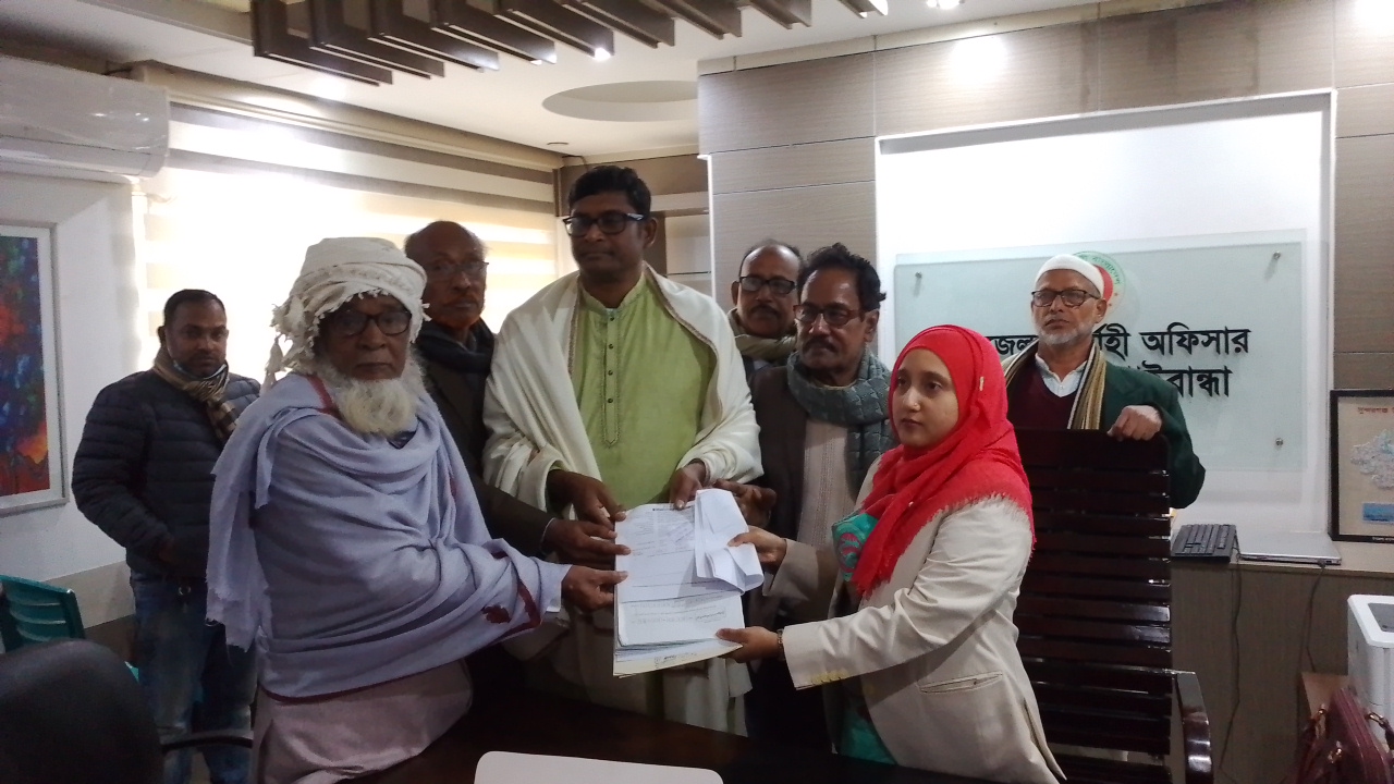 ব্যারিস্টার শামীম হায়দার পাটোয়ারীর মনোনয়নপত্র দাখিল