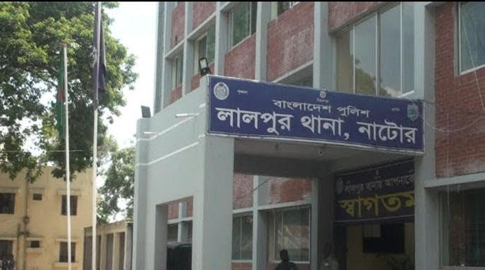 লালপুরে দোকান মালিকের বাড়িতে কর্মচারীর রহস্যজনক মৃত্যু।