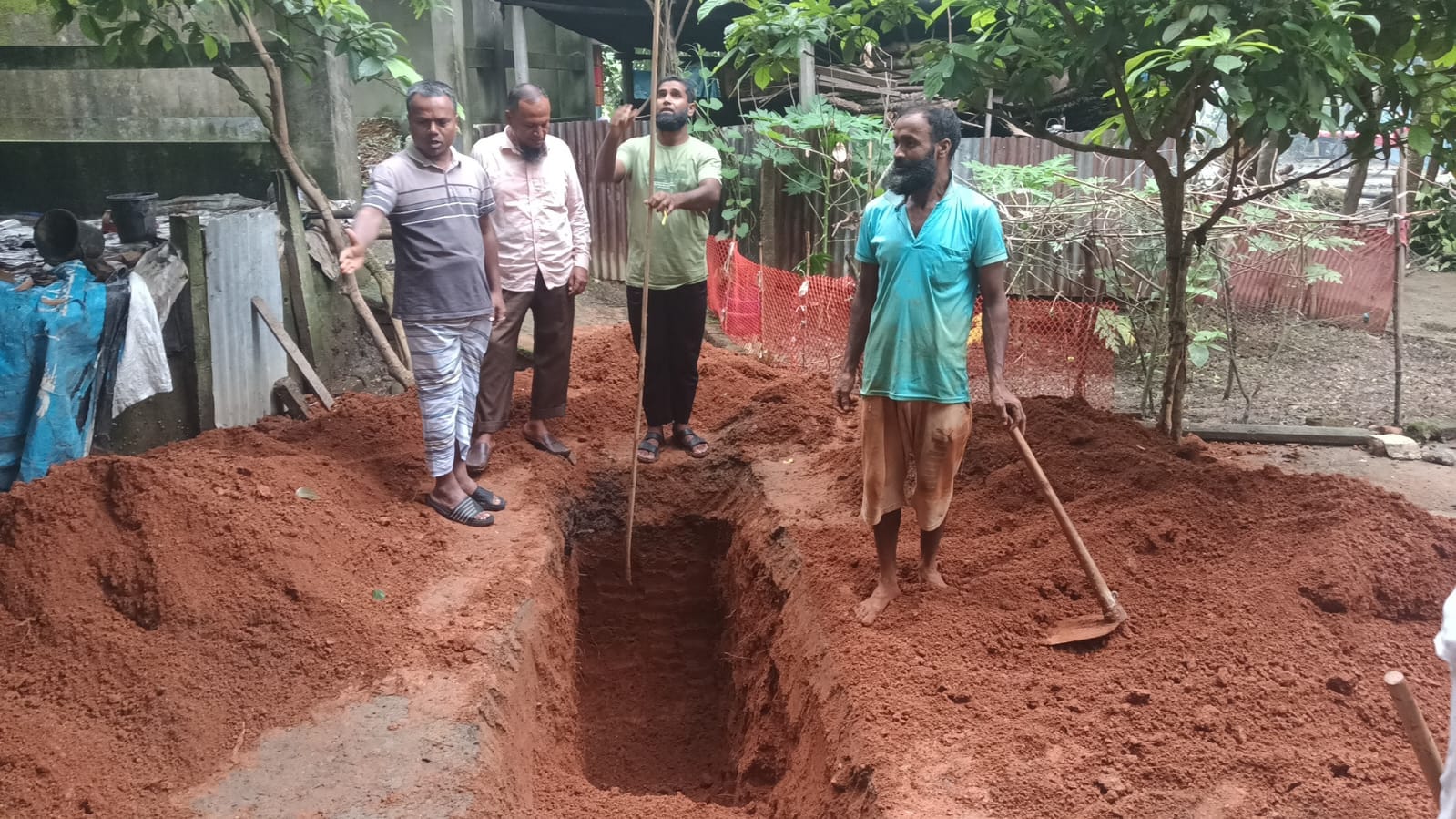সংবাদ প্রকাশের জের সীমানা নিয়ে প্রশ্ন, পাইপলাইন উন্মুক্ত করেই জবাব তিতাসের