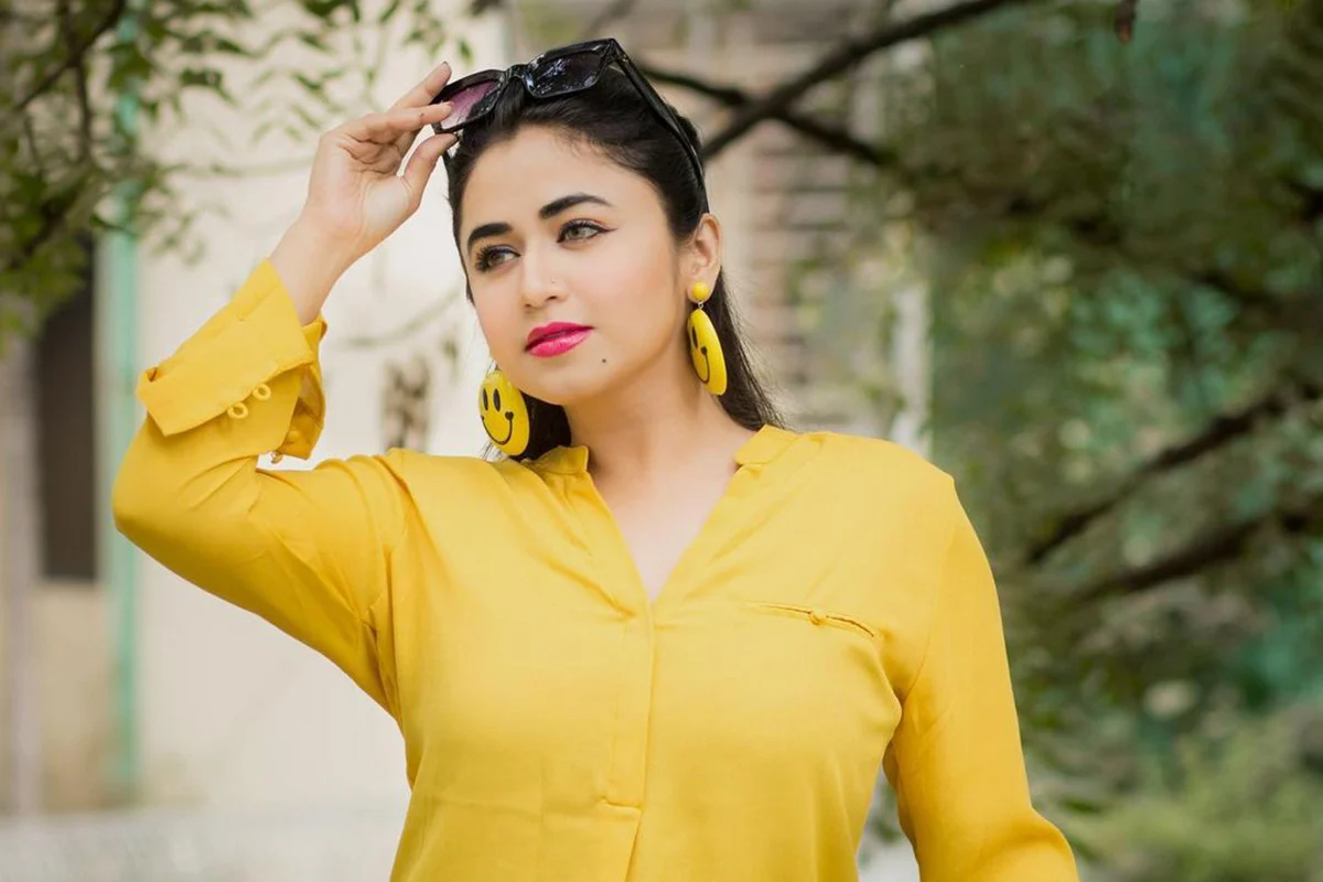 দুই বছরের অপেক্ষার অবসান, ব্যাচেলর পয়েন্টে ফিরলেন ফারিয়া শাহরিন