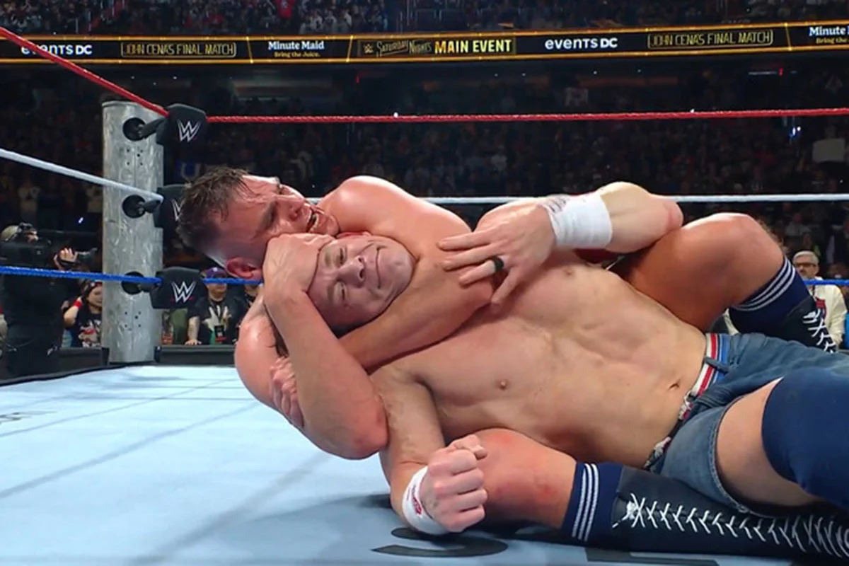ট্যাপ আউটে থামল ম্যাচ, রেসলিং থেকে জন সিনার বিদায়