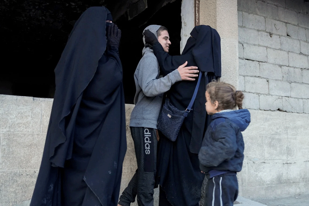 ১২৬ কিশোরকে মুক্তি দিয়েছে সিরিয়া