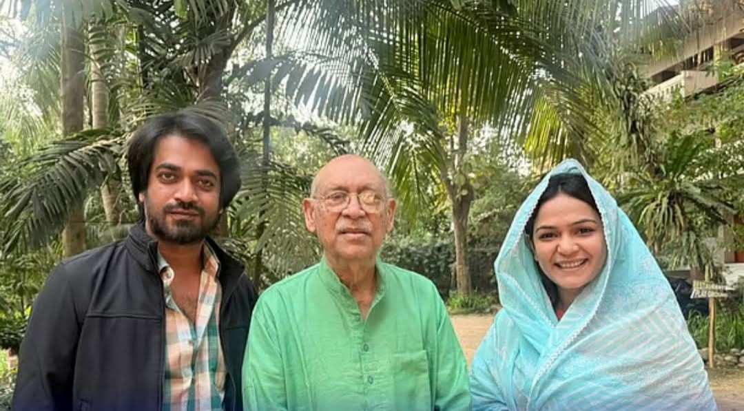 দীর্ঘ বিরতির পর আবার পরিচালনায় আবুল হায়াত।