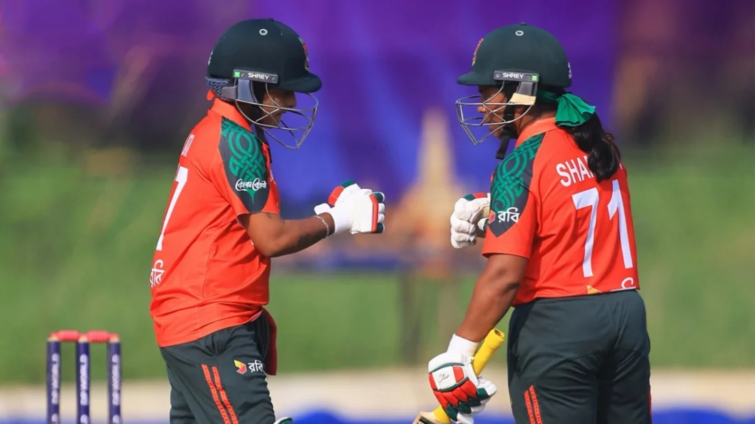 শেষ ওভারে চার-ছক্কা হাঁকিয়ে সেমিফাইনালে বাংলাদেশ