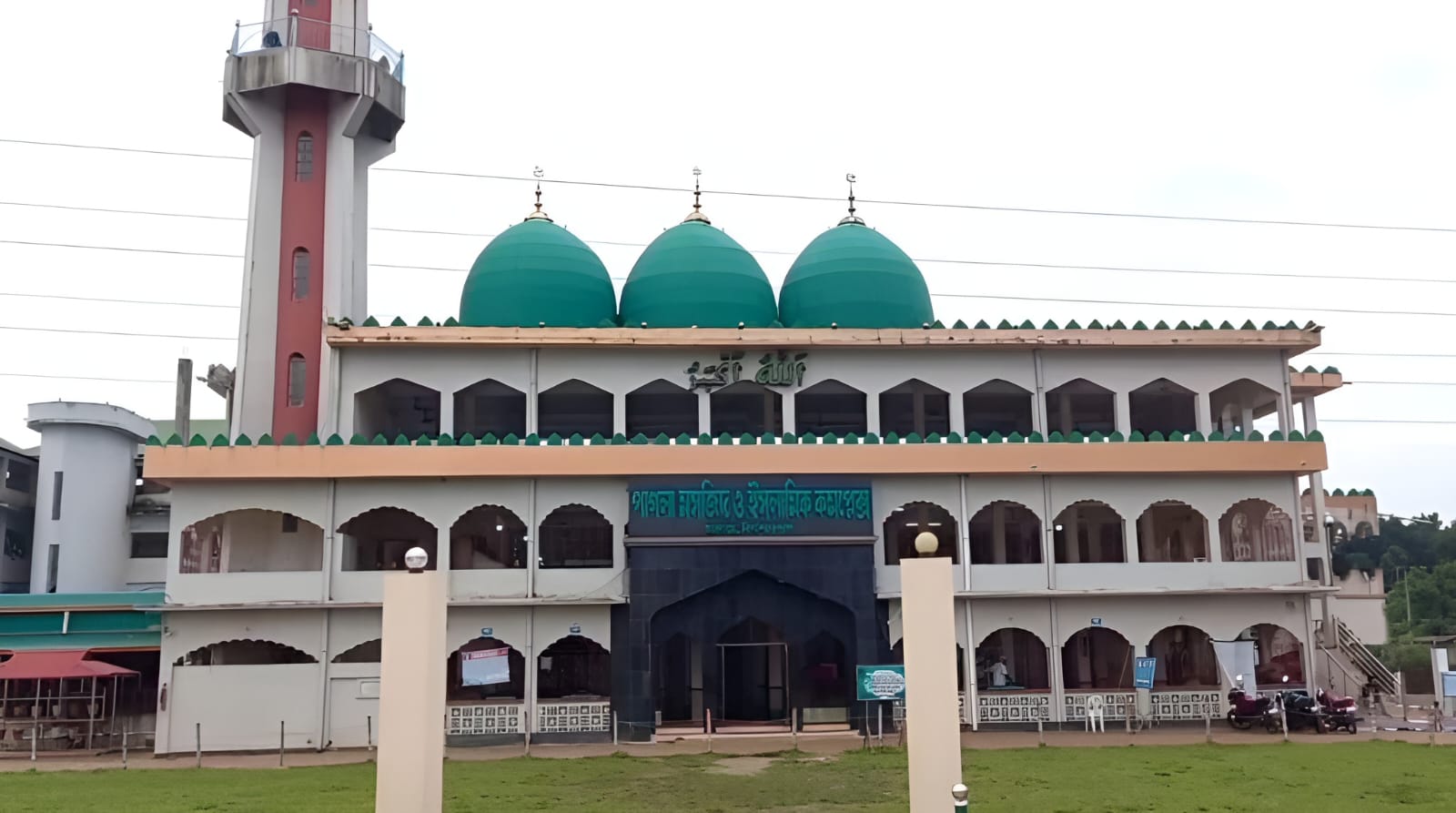 রেকর্ড ভাঙার অপেক্ষায় পাগলা মসজিদ: ৬ মাস পর খোলা হলো দানবাক্স, মিলল রেকর্ড ৪৩ বস্তা টাকা