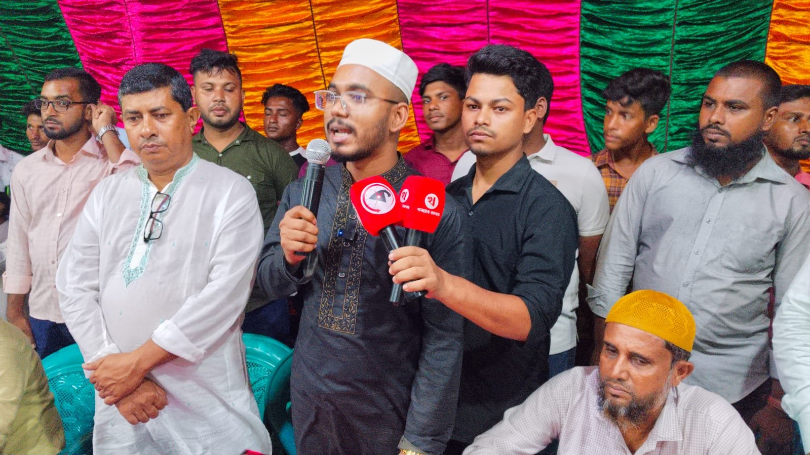 হাতিয়ায় জনসংযোগকালে দুর্ঘটনায় আহত হান্নান মাসউদ