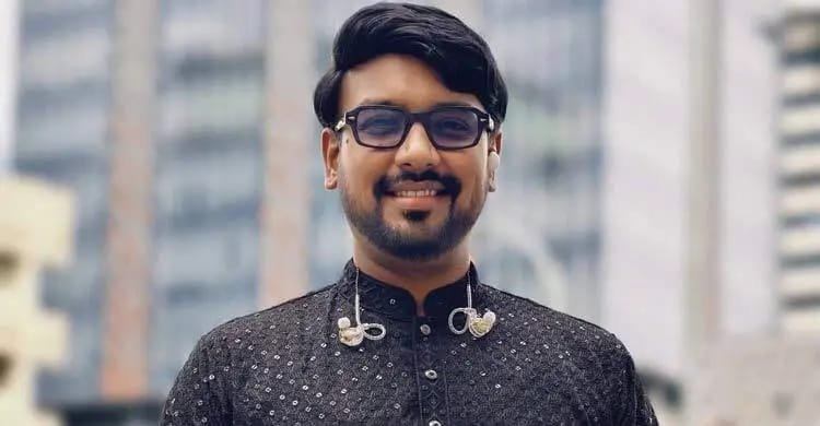 ধর্ম নিয়ে বাড়াবাড়ি করা হয় ক্ষমতার জন্য।  রাজিব।