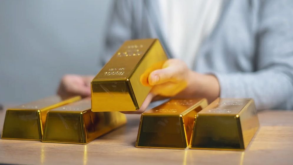 ভরিপ্রতি স্বর্ণের দাম বাড়লো হাজার টাকা