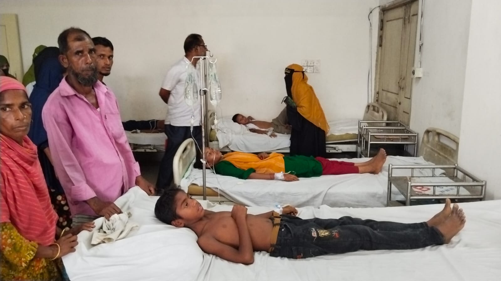 স্কুলের নাস্তা খেয়ে অসুস্থ ৮ শিক্ষার্থী, তদন্তে ৫ সদস্যের কমিটি
