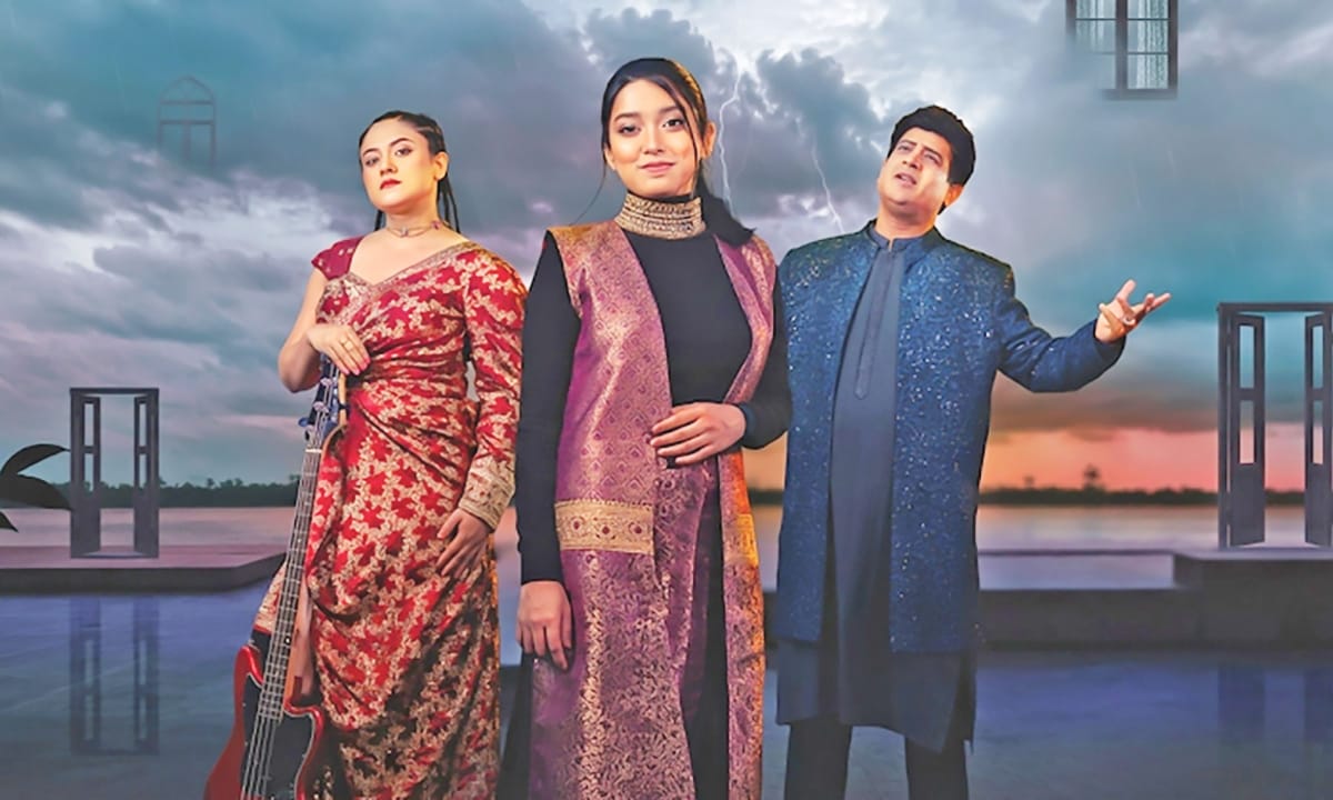 মাশা, শোয়েব ও মৌসুমির কণ্ঠে প্রকাশ পেল ‘মেঘ’