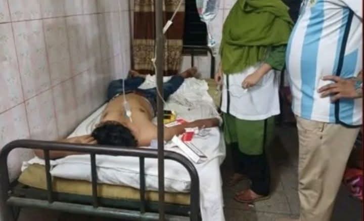 লালপুরে মাদক বিরোধী অভিযানে র‍্যাবের ওপর হামলা, ৫ র‍্যাব সদস্য আহত।