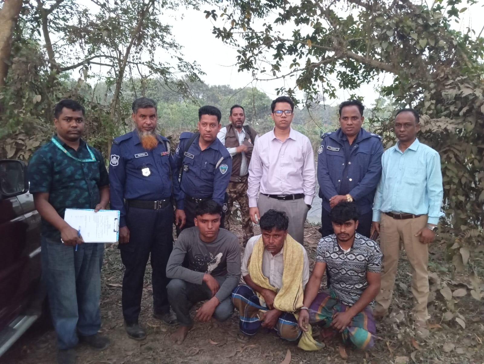 কসবা প্রশাসনের উদ্যোগে অবৈধ ড্রেজার বন্ধ