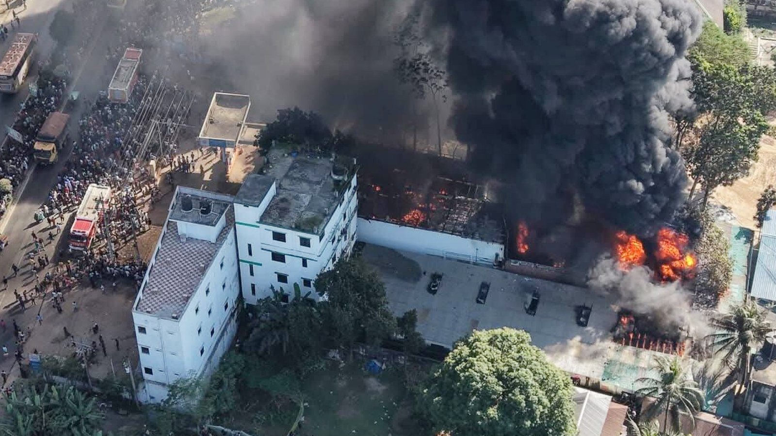 গাজীপুরে কয়েল কারখানার আগুন নিয়ন্ত্রণে