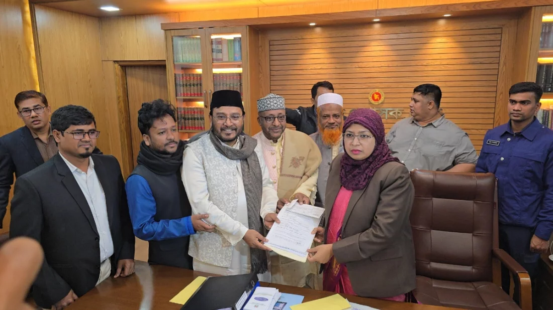 এবি পার্টির মঞ্জুকে সমর্থন জানিয়ে সরে দাঁড়ালেন জামায়াত প্রার্থী