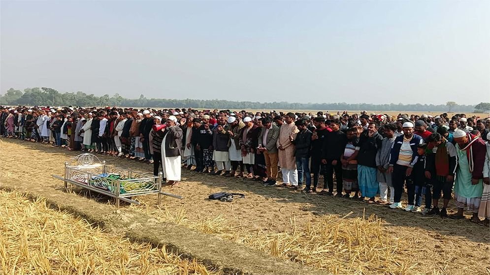 সাজিদের জানাজায় মানুষের ঢল, দাফন সম্পন্ন