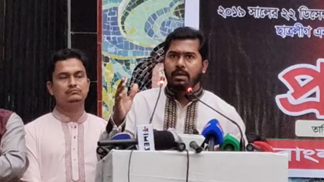 সরকারের দেওয়া গানম্যান প্রত্যাখান নুরের