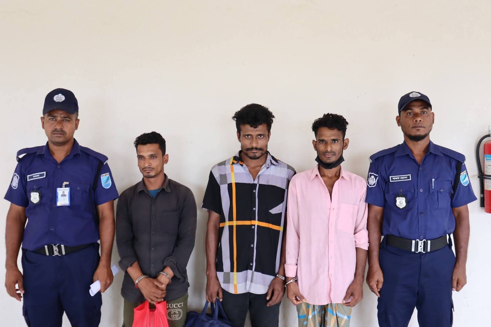 পুলিশি অভিযানে ডাকাত দলের ৩ সদস্য গ্রেফতার!