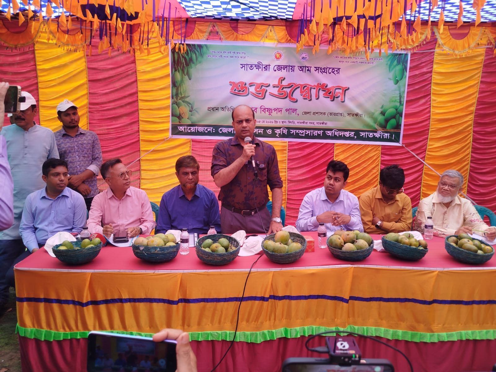 বাজারে উঠলো সাতক্ষীরার গোপালভোগ ও গোবিন্দভোগ আম