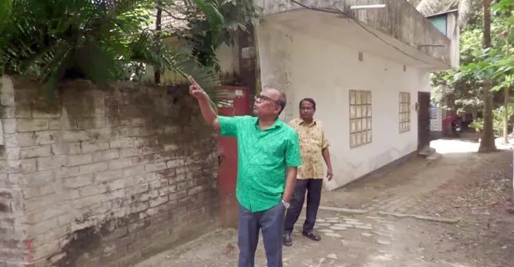 অভিনেতা ফজলুর রহমান বাবুর বাড়িতে চু*রি