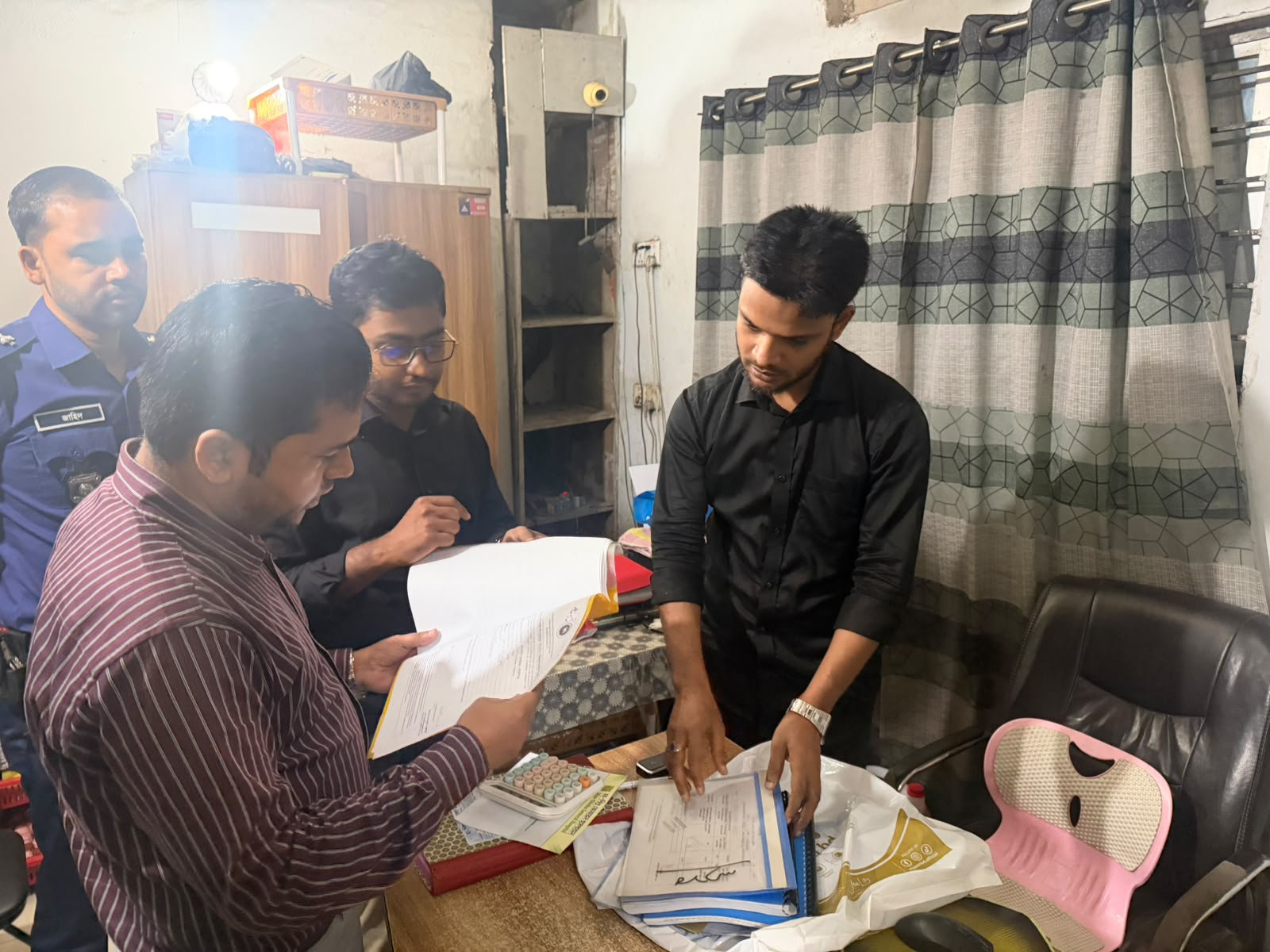 তিন হাসপাতালকে ১ লাখ ৪০ হাজার টাকা জরিমানা তিন হাসপাতালকে ১ লাখ ৪০ হাজার টাকা জরিমানা