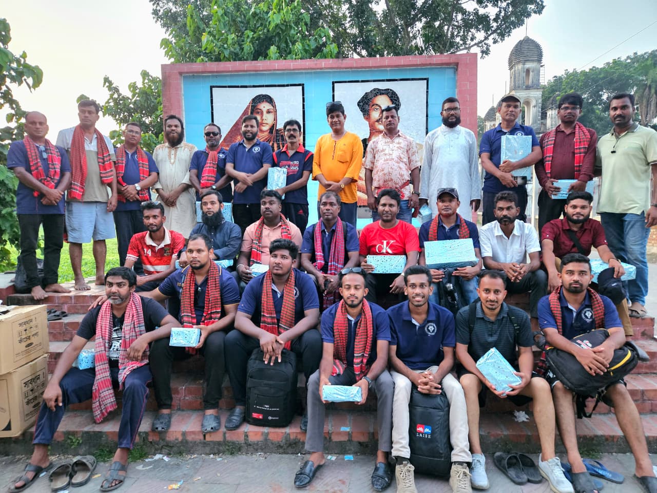 মানিকগঞ্জ অনলাইন অ্যান্ড মাল্টিমিডিয়া রিপোর্টার্স ইউনিটির নৌ-ভ্রমণ