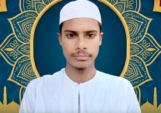 খানপুরের গৌরব: কামিল হাদিসে এ প্লাস পেয়ে বোর্ড স্ট্যান্ড, সারা বাংলাদেশে দ্বিতীয় মাওলানা মোবাশশির হোসাইন