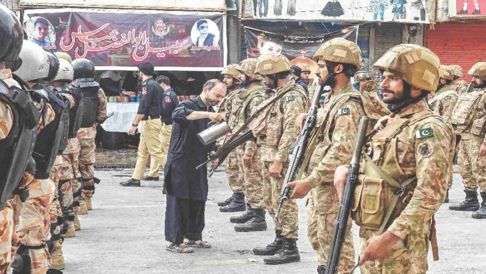 গাজায় সেনা পাঠাবে কিনা, সিদ্ধান্ত নেবে পাকিস্তানের পার্লামেন্ট