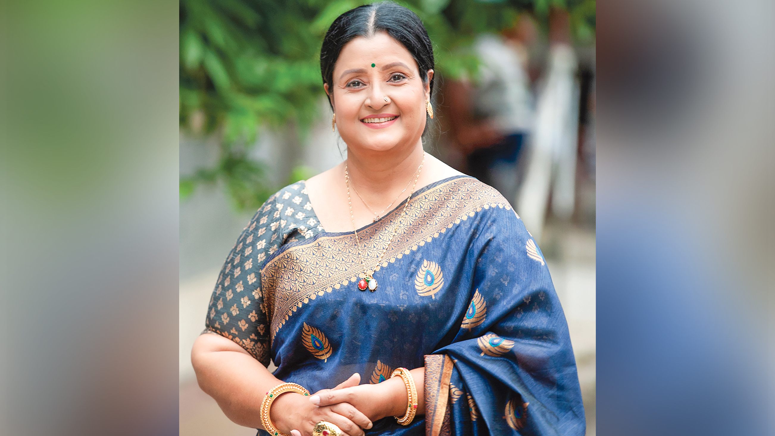 মঞ্চে একক নাটকে চিত্রলেখা গুহ