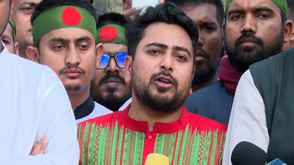 একাত্তর ও চব্বিশের দালালদের বিরুদ্ধে আমরা ঐক্যবদ্ধ আছি: নাহিদ