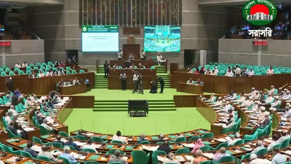 সংসদ অধিবেশন আবারও শুরু
