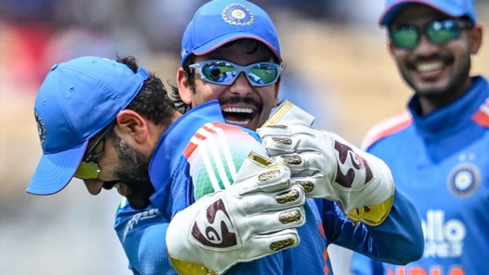 রোহিতের অন্যরকম ‘হ্যাটট্রিক