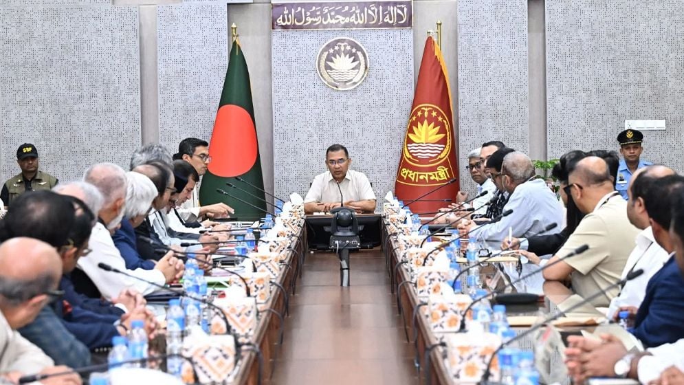 শিল্পে গ্যাসের সরবরাহ দেড় মাস আগের অবস্থায় ফিরবে কাল থেকে: প্রধানমন্ত্রী