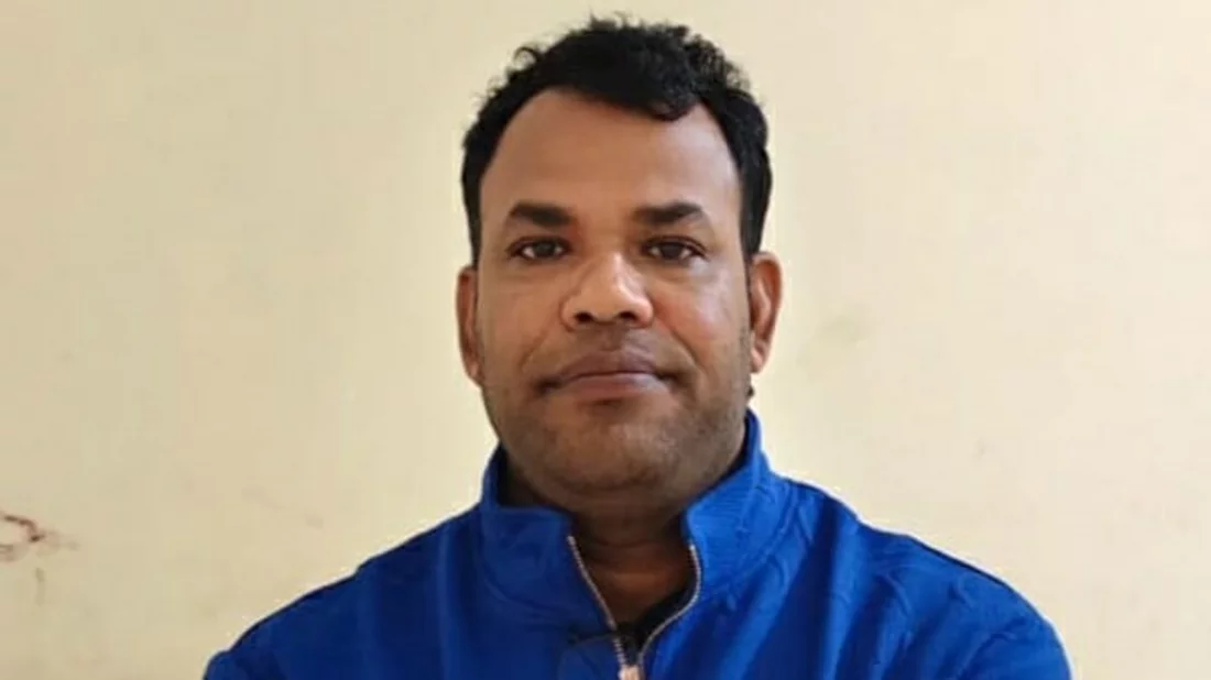 ভারতে যাওয়ার সময় বেনাপোলে যুবলীগ নেতা গ্রেপ্তার