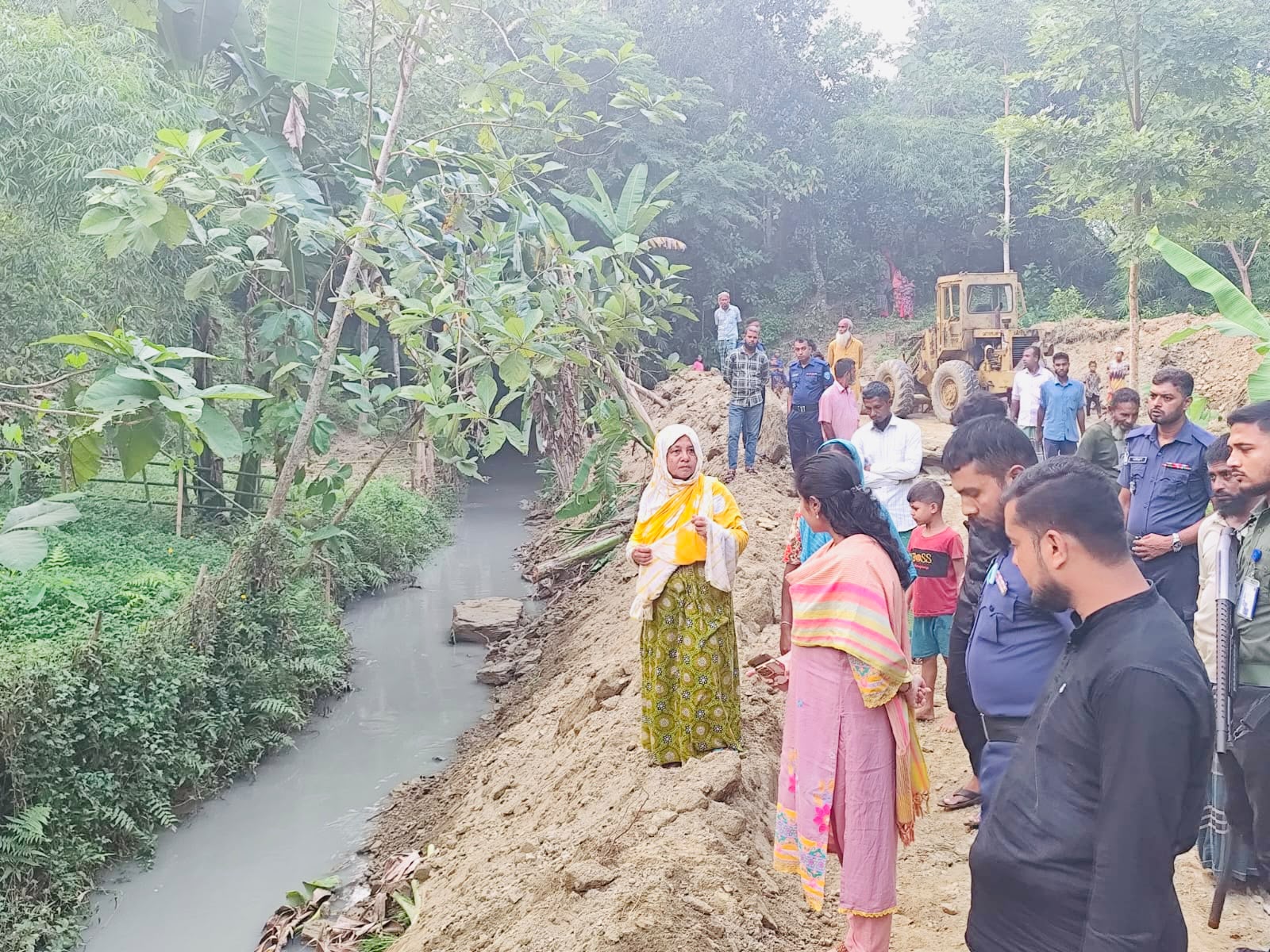 পানছড়িতে পাহাড় কাটায় ২০ হাজার টাকা জরিমানা