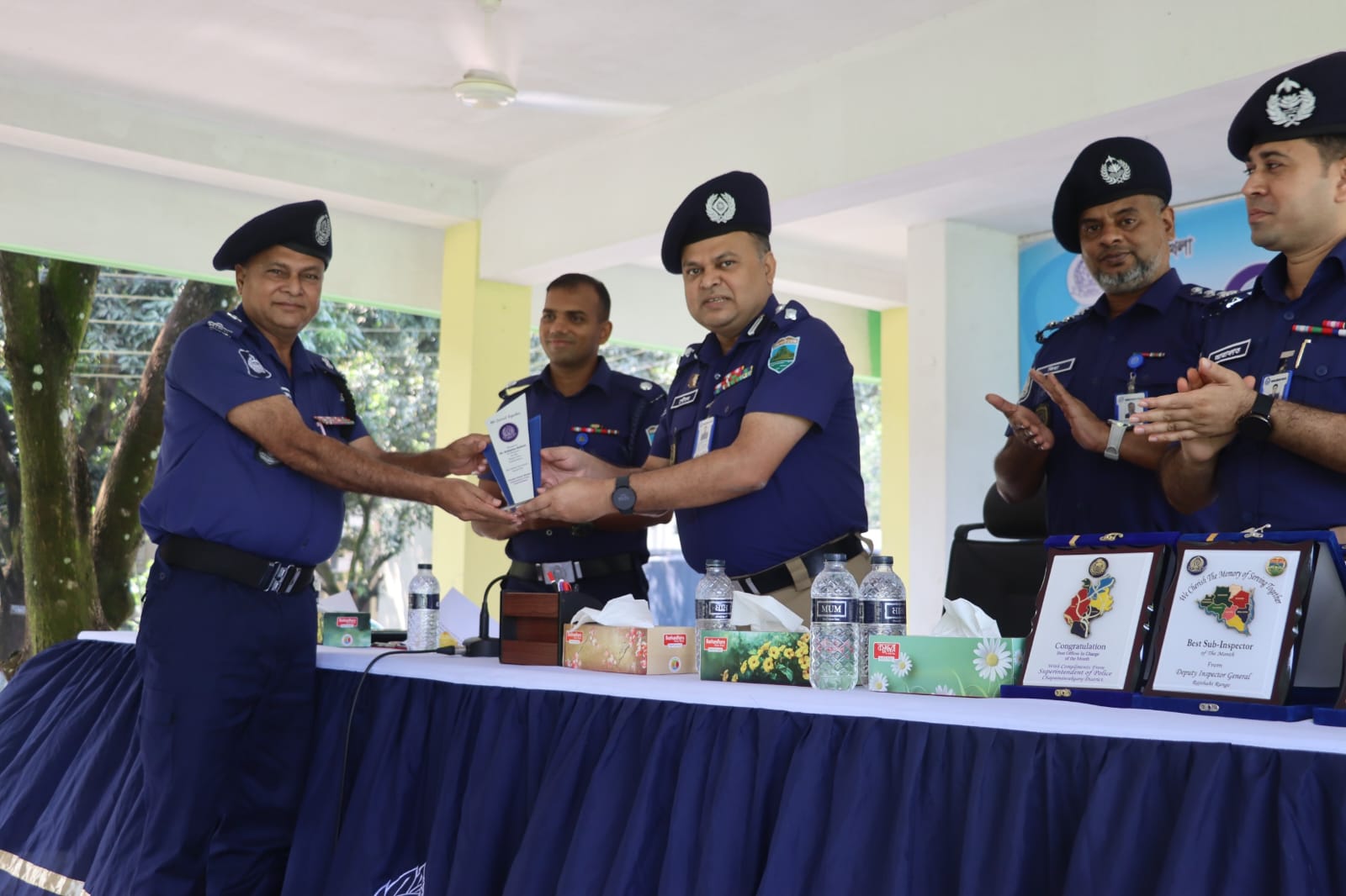পঞ্চমবারের মতো জেলার শ্রেষ্ঠ এএসআই শাহজাহান বাদশাহ পঞ্চমবারের মতো জেলার শ্রেষ্ঠ এএসআই শাহজাহান বাদশাহ
