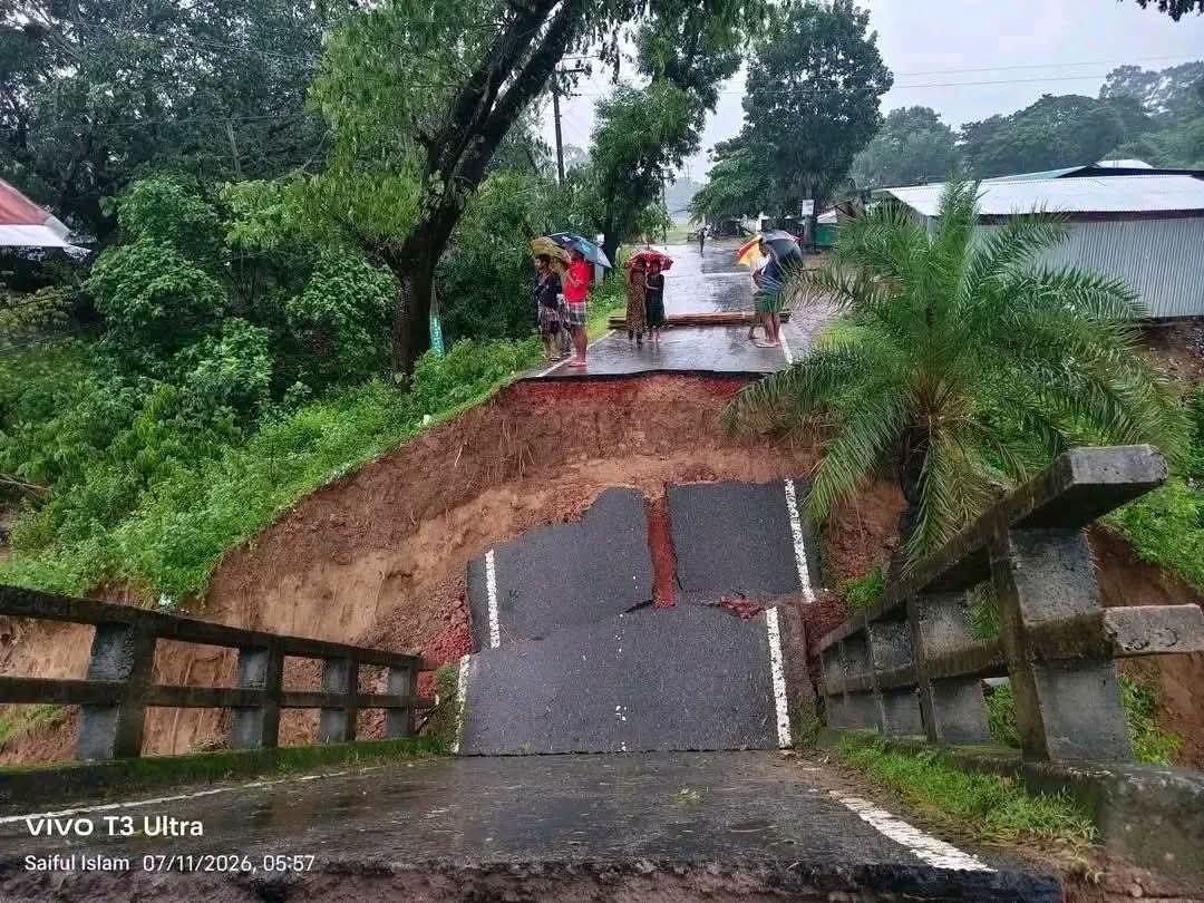 বান্দরবানে আবারও বাড়ছে বন্যার পানি, উৎকণ্ঠায় পাহাড়ের হাজারো মানুষ