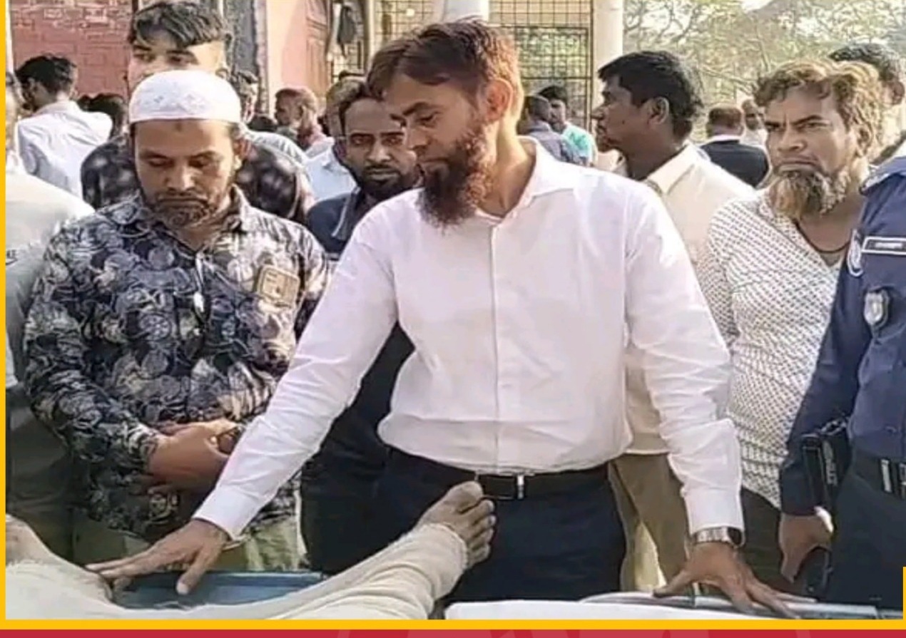 কুষ্টিয়ায় সিলিন্ডারবাহী ট্রাক ও সিএনজিচালিত অটোরিকশার মুখোমুখি সংঘর্ষে