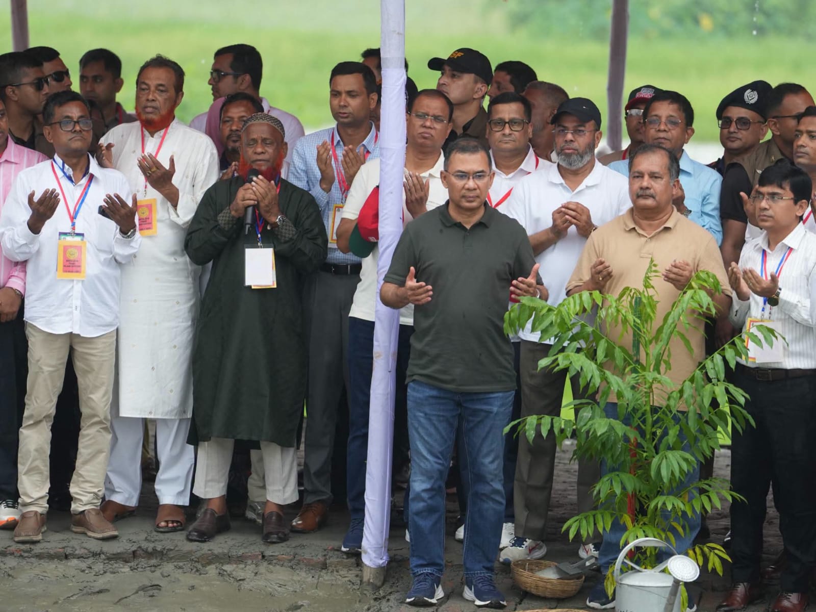 তারেক রহমানের বরিশাল সফর বৃক্ষরোপণ ও ফ্যামিলি কার্ডে নতুন বার্তা