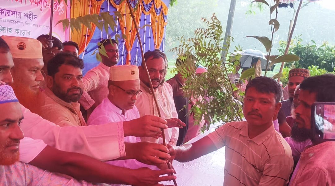 হোসেনপুরে ‘ওয়ান চাইল্ড, ওয়ান ট্রি’ কর্মসূচি