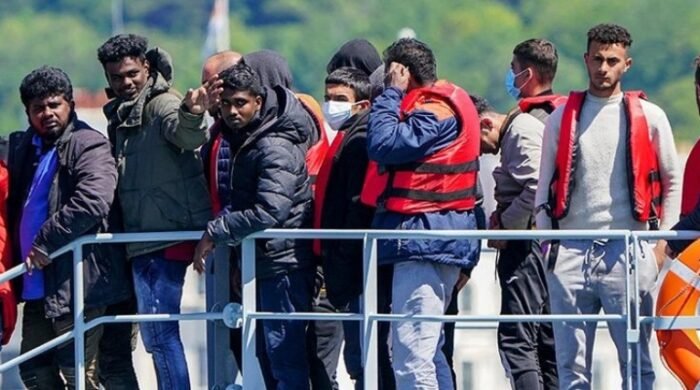 ইউরোপীয়রা বেশিরভাগ অভিবাসীকেই ‘অবৈধ’ মনে করেন