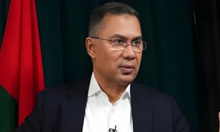 আমাকে বিদায় দিতে দয়া করে কেউ এয়ারপোর্ট যাবেন না: তারেক রহমান