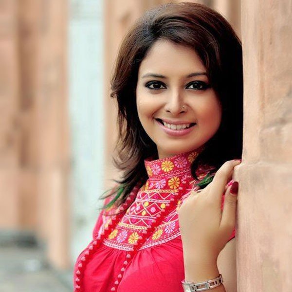 ময়নার সাফল্যের পর আসছে "ও জান"